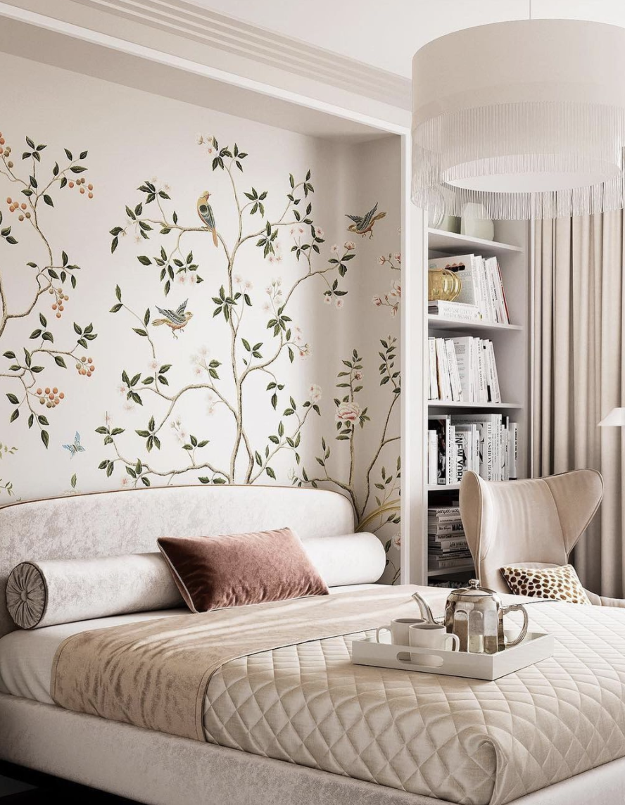 Hình dán tường tạo điểm nhấn cho không gian và tăng thêm không khí lãng mạn cho căn phòng