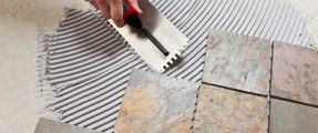 Bong tróc gạch sau khi dán – Nguyên nhân & cách khắc phục
